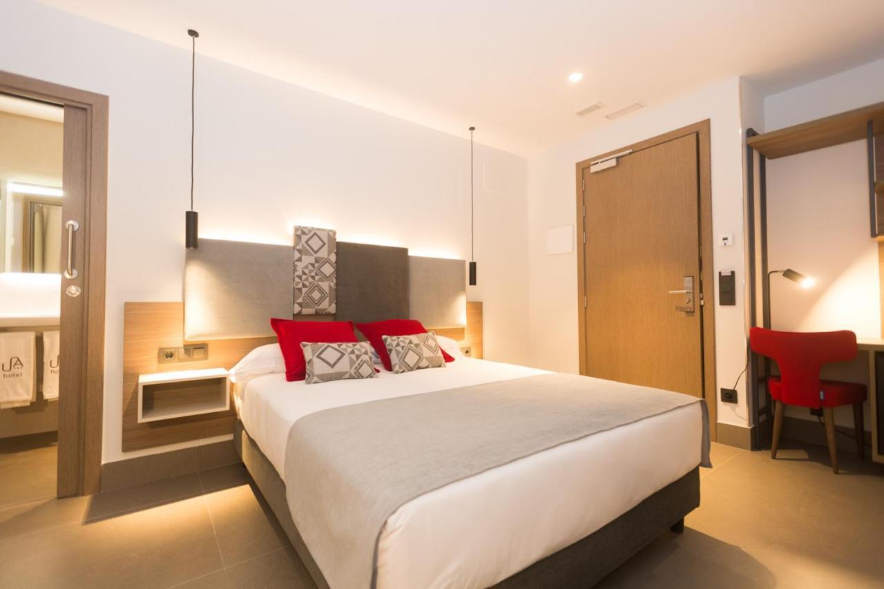 Urban A+++ Hotel Tres Cantos Kültér fotó